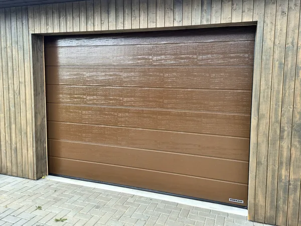 Hormann RenoMatic M ribbed